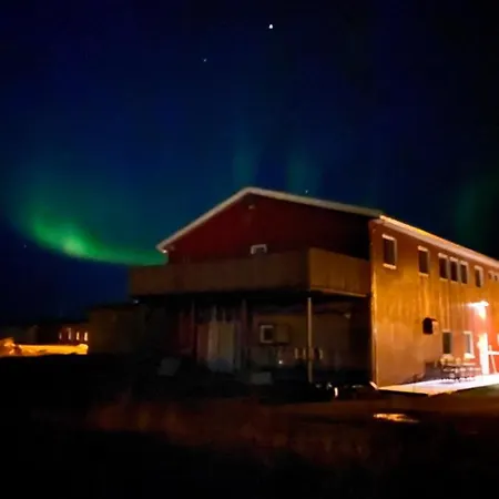 Midnattsol Rom Og 3* Bleik