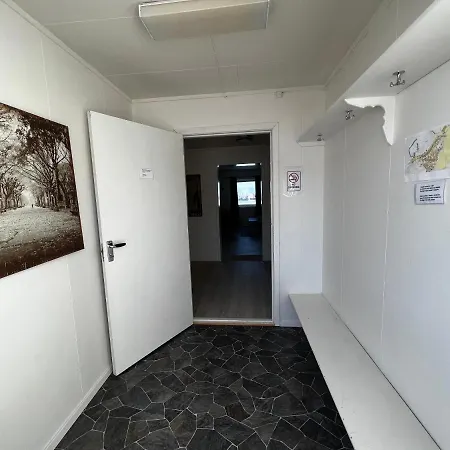 Gæstehus Midnattsol Rom Og 3*