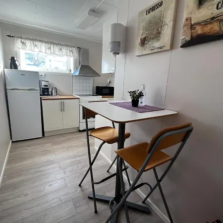 Midnattsol Rom Og