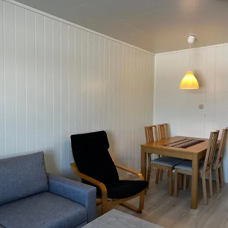 Gæstehus Midnattsol Rom Og Bleik