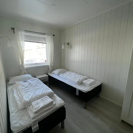 Midnattsol Rom Og Bleik