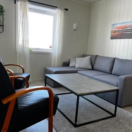 Midnattsol Rom Og Vendégház