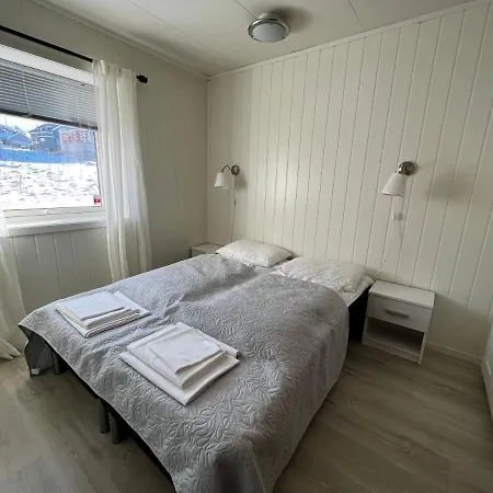 Midnattsol Rom Og