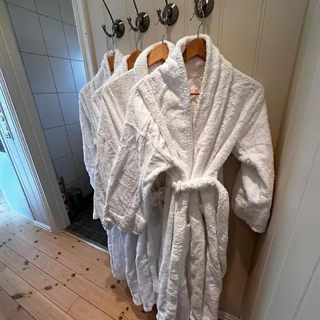 Midnattsol Rom Og 3*