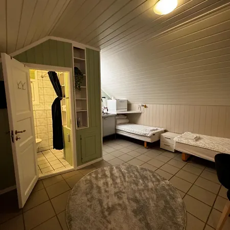 Midnattsol Rom Og