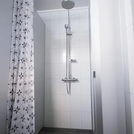 Vendégház Midnattsol Rom Og Bleik