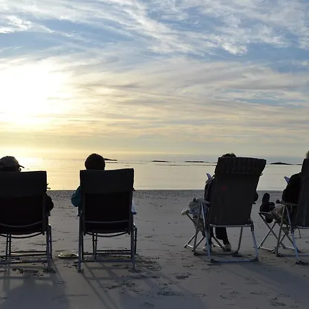 Midnattsol Rom Og Vendégház Bleik