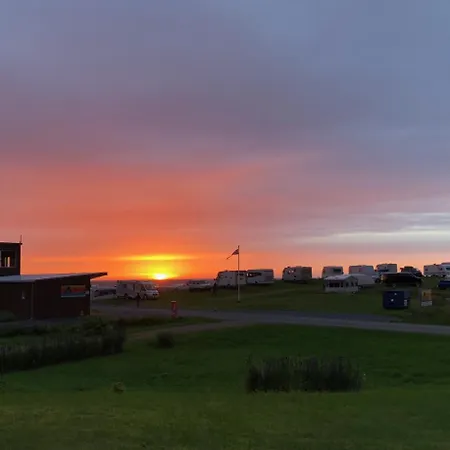 Midnattsol Rom Og 3* Bleik