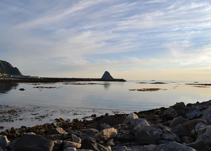 Midnattsol Rom Og Casa de hóspedes 3*