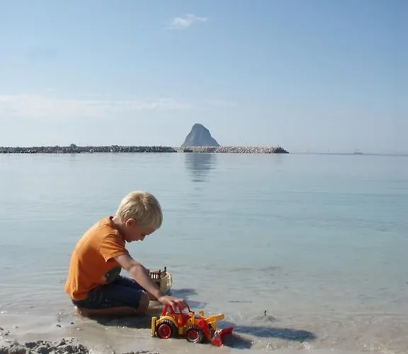 Casa de hóspedes Midnattsol Rom Og