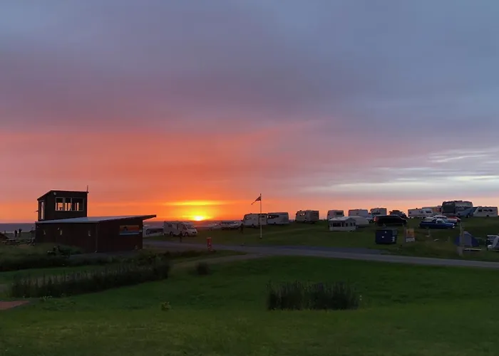 Midnattsol Rom Og 3* Bleik