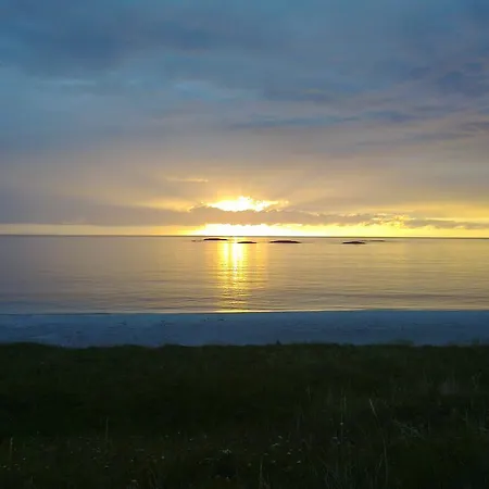 Midnattsol Rom Og Πανσιόν 3*